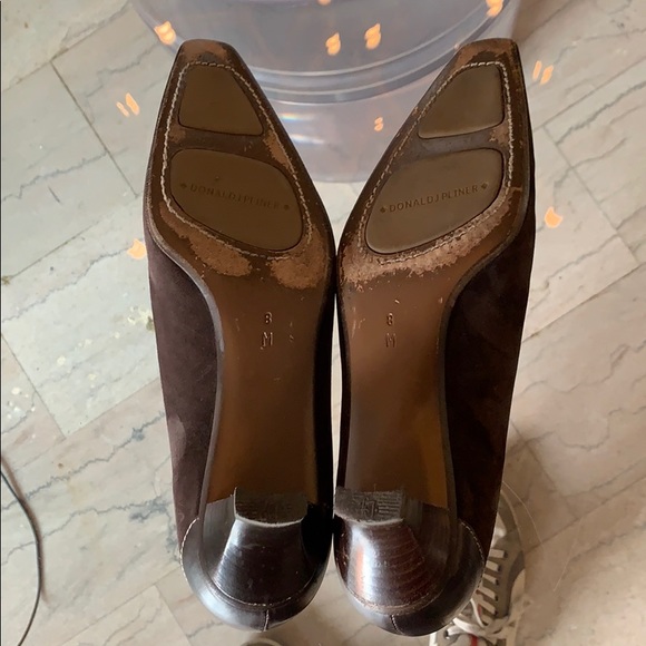 Donald J Pliner Suede & Patent Leather Heels sz 8M - Picture 6 of 8